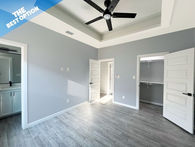 Building Photo - 2003 Dragonfly St