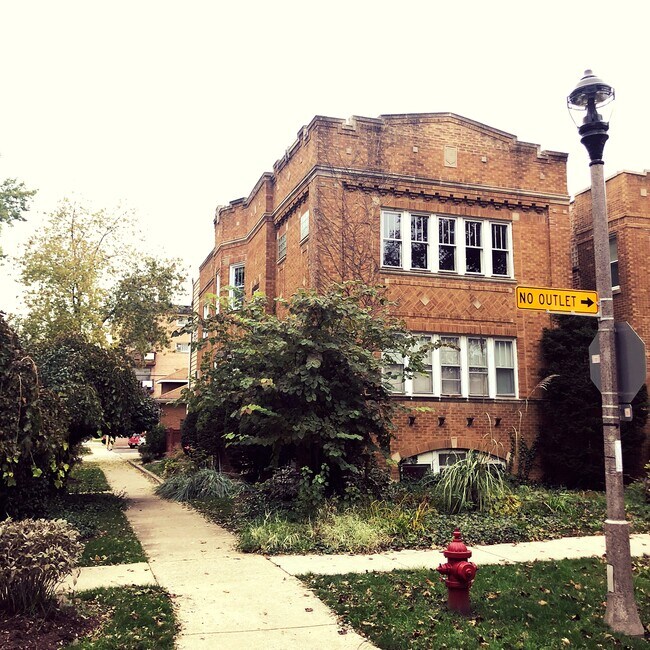 Building Photo - 1248 Maple Ave