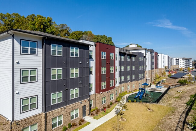 Building Photo - Parkside at Quarry Yards