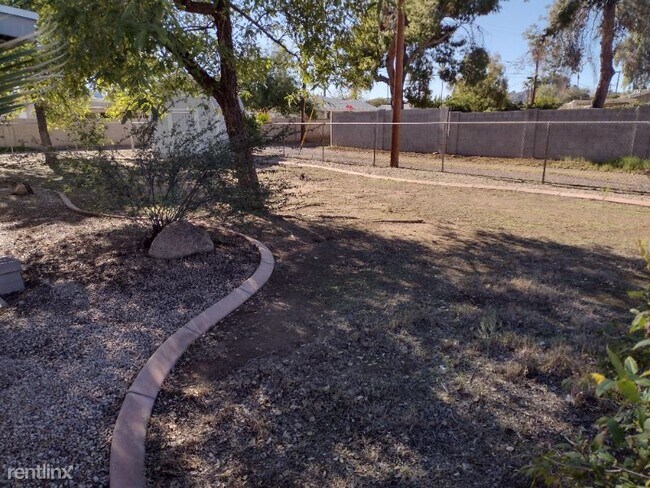 Building Photo - 4 br, 2 bath House - 11212 North 32nd Street