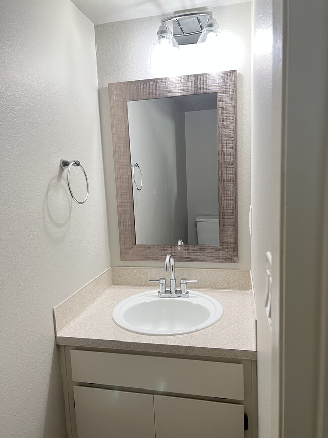 Lower level powder room - 5119 SW 62nd Ave