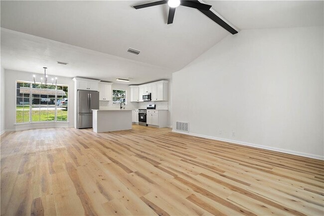 Building Photo - 4310 Red Creek Rd