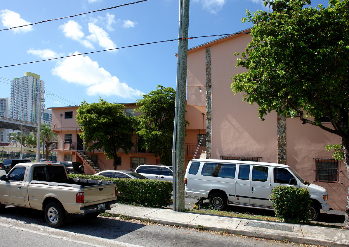 Foto del edificio - Casa Isabel