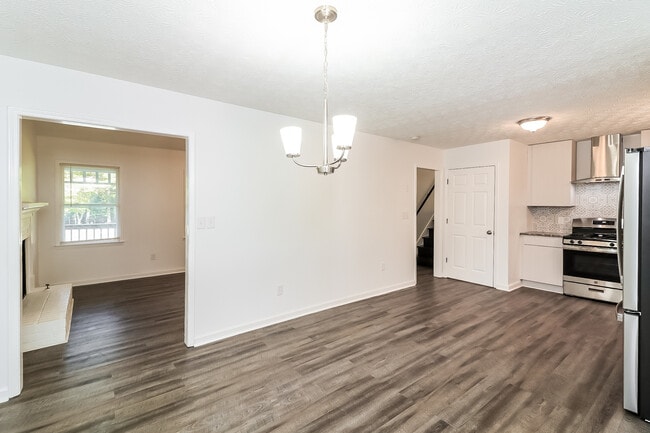 Building Photo - 261 Cedar Mill Ln