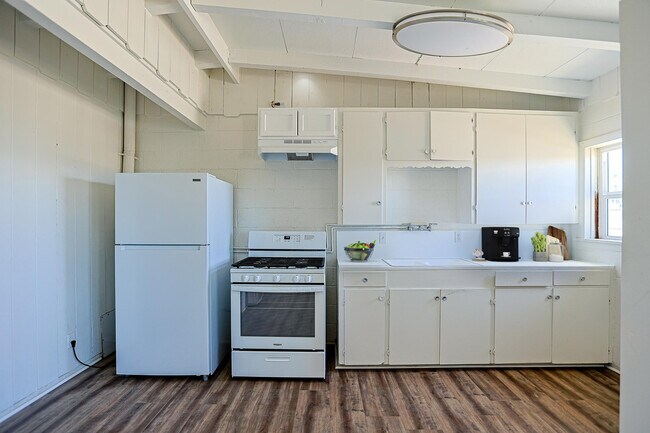 Foto del edificio - 11389 Lee Ave