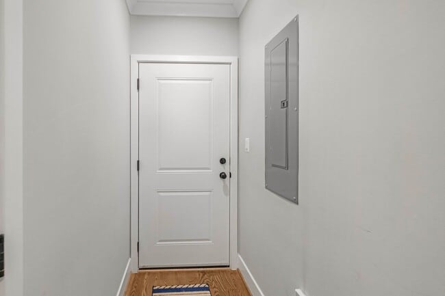 Building Photo - Lovely 2 BR/2 BA Condo in Trinidad!