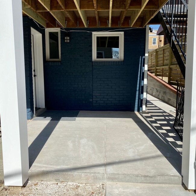 Building Photo - 718 Tuckerman St NW