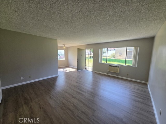 Building Photo - 434 N Terry Way