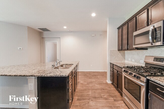 Foto del edificio - 15214 Stulan Burn Dr