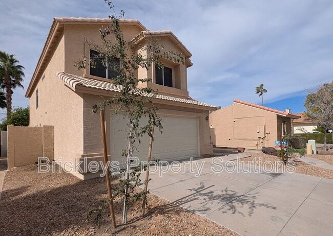 Foto del edificio - 250 S Lakeview Blvd