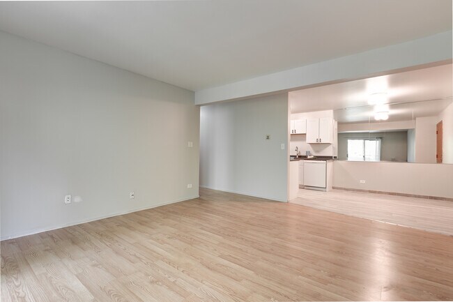 Foto del edificio - 660 E Liberty St