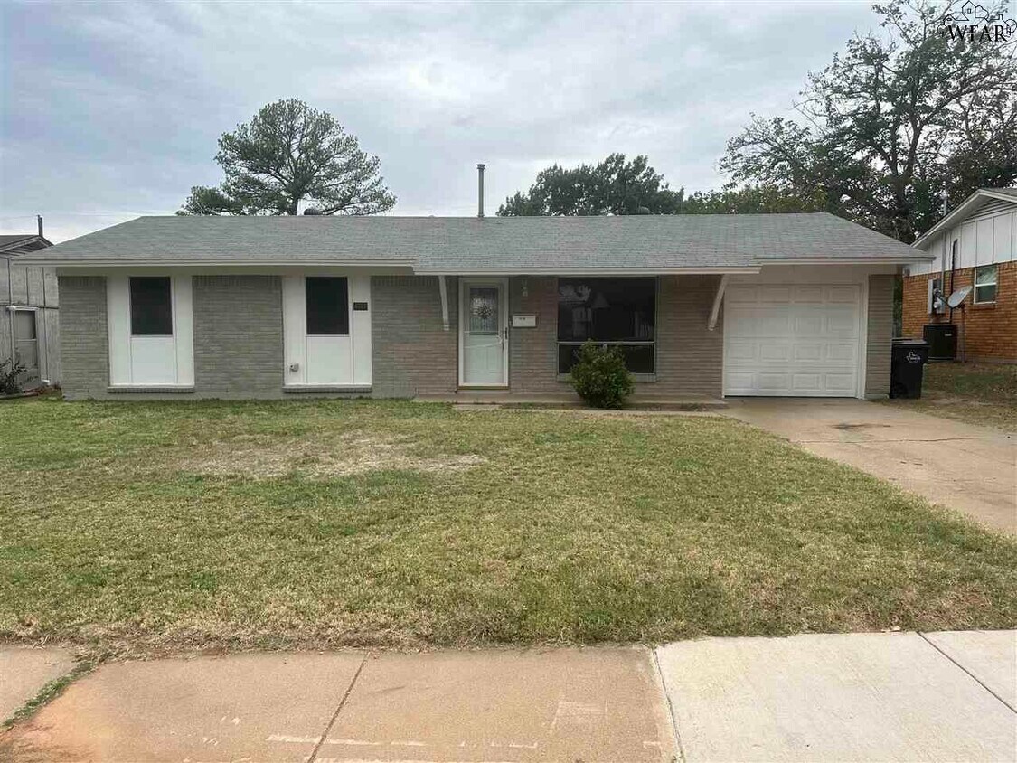 4710 Eden Ln, Wichita Falls, TX 76306 House Rental in Wichita Falls