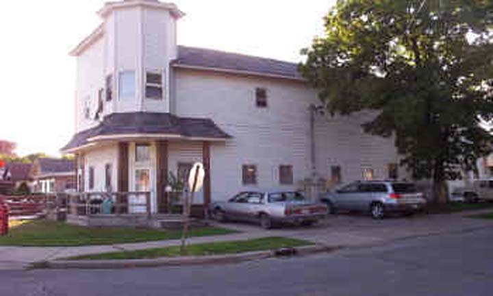 857 9th St, La Salle, IL 61301 - Apartments in La Salle, IL ...