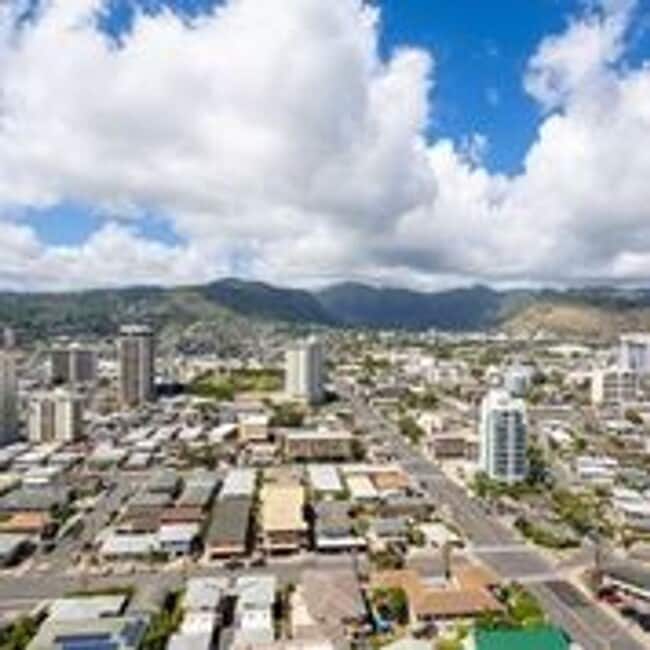 Building Photo - 2333 Kapiolani Blvd