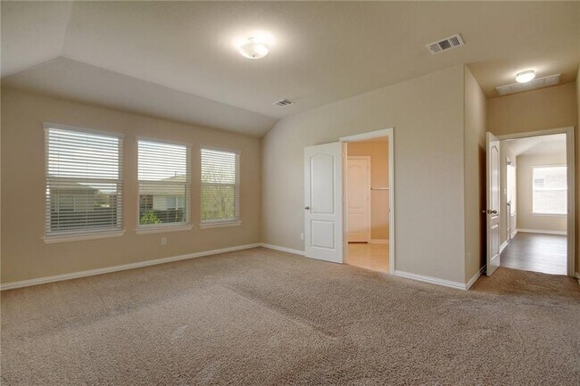 Building Photo - 351 Strawberry Blonde Dr