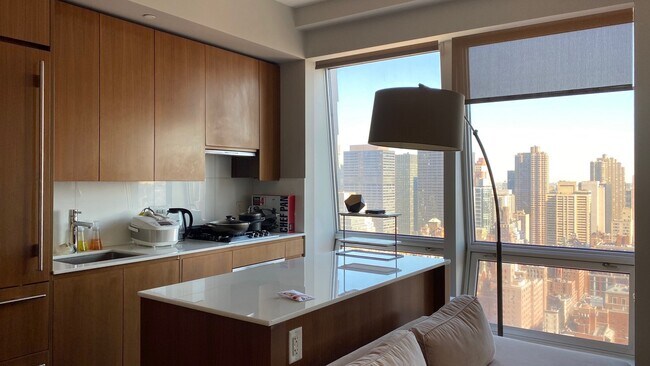 Foto del edificio - Highrise River, City Views on 5th Ave