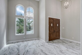 Building Photo - 502 Amalfi Dr