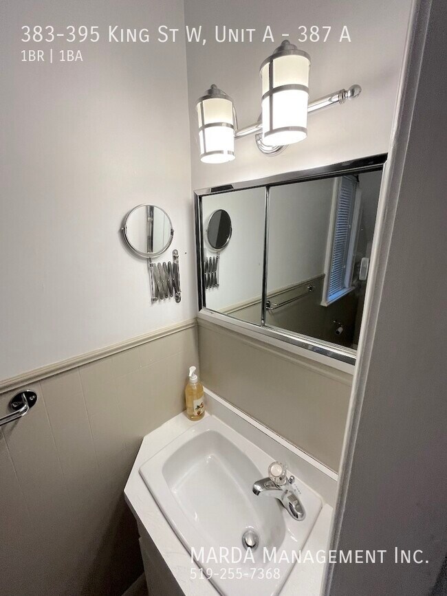 Photo du bâtiment - CHARMING 1 BED/1BATH - DOWNTOWN CHATHAM - ...