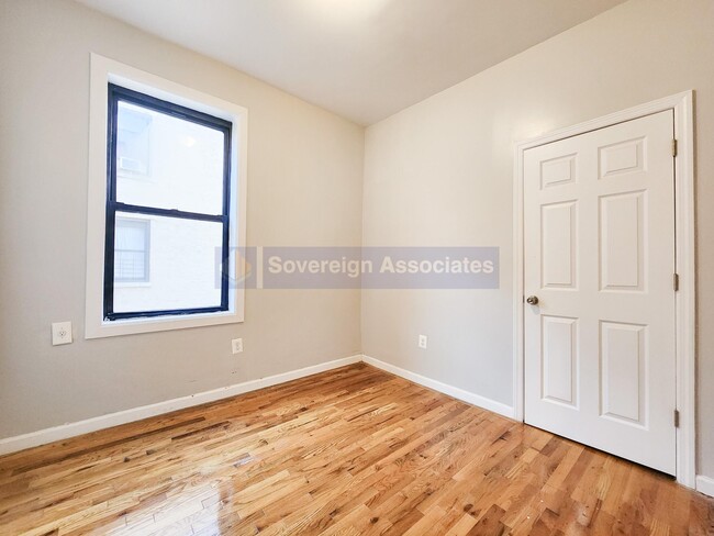 Foto del edificio - 148 W 142nd St
