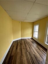 Building Photo - 255 W 5th St