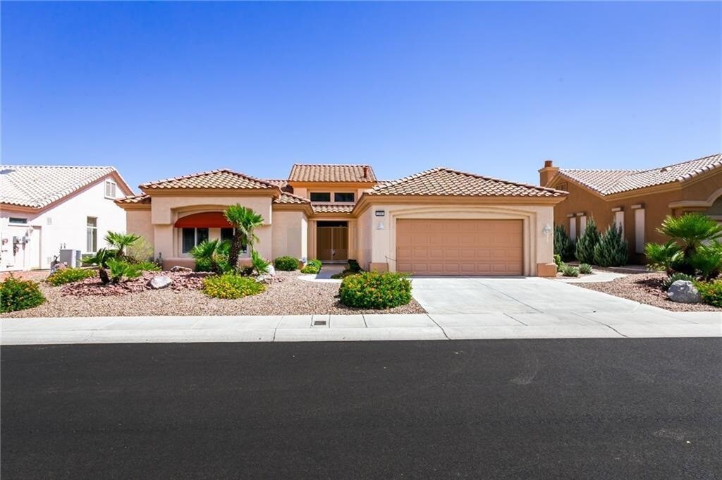 Primary Photo - 2301 Sierra Heights Dr