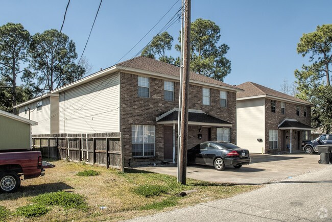 Building Photo - 723 N 9th St