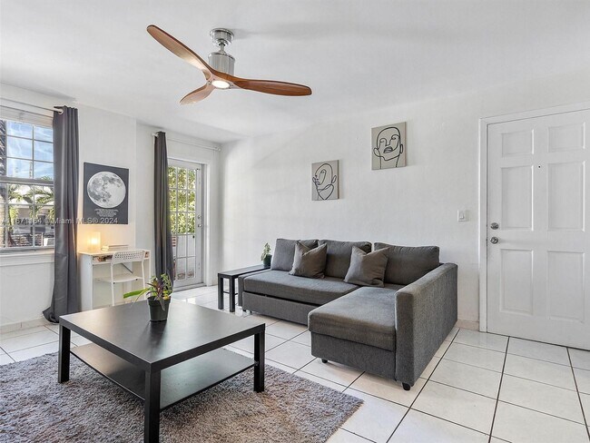 Foto del edificio - 932 7th St