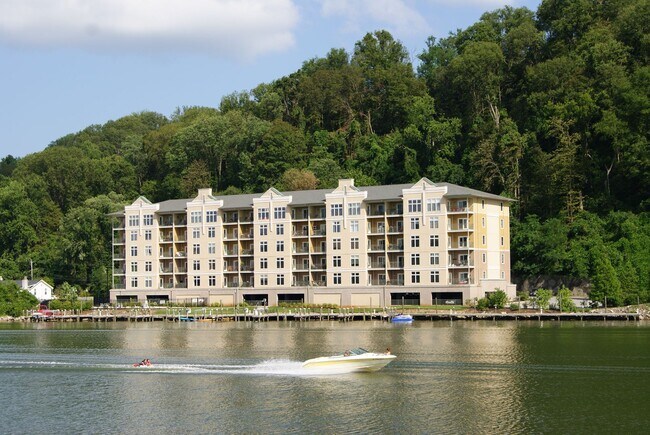 Foto del edificio - 3001 River Towne Way