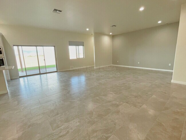 Foto del edificio - 14431 Wood Canyon Pl