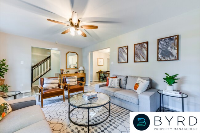 Foto del edificio - 13908 Deer Thicket Ct