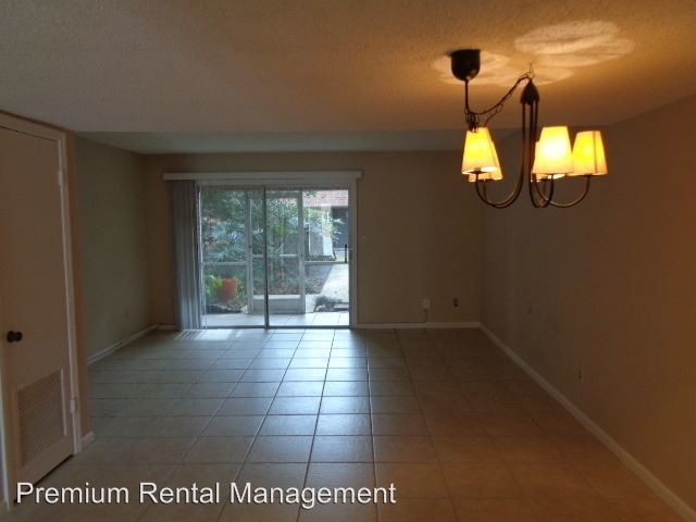 Building Photo - 332 Cherrywood Gardens Dr