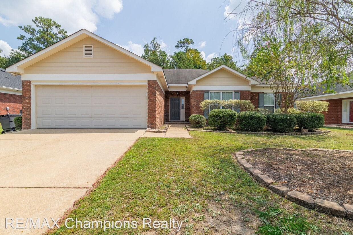 Primary Photo - 4 br, 2 bath House - 29 Devonshire Drive