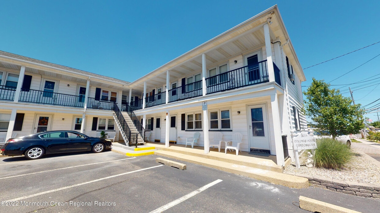 2204 Grand Central Ave Unit 1, Lavallette, NJ 08735 Condo for Rent in