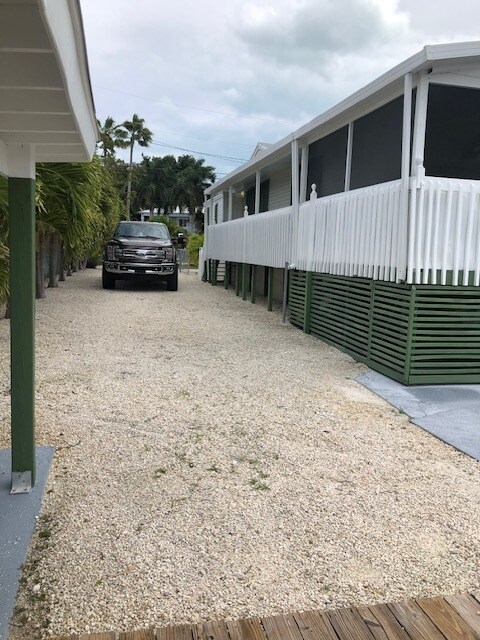 Building Photo - 208 Upper Matecumbe Rd