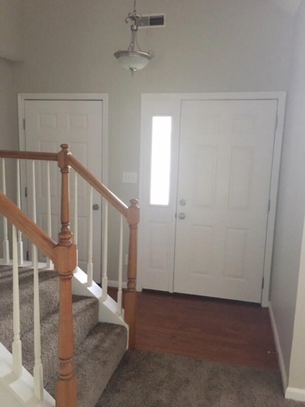 Building Photo - 333 Fibles Run Ct