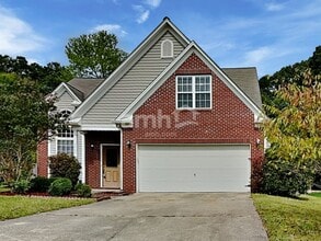 Building Photo - 3439 Silverlake Ct