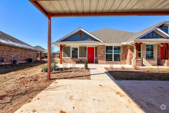 Building Photo - 5817 Campbell Creek Dr