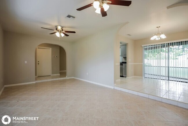 Foto del edificio - 627 SE 19th Ln