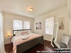 Foto del edificio - 136 Montclair St