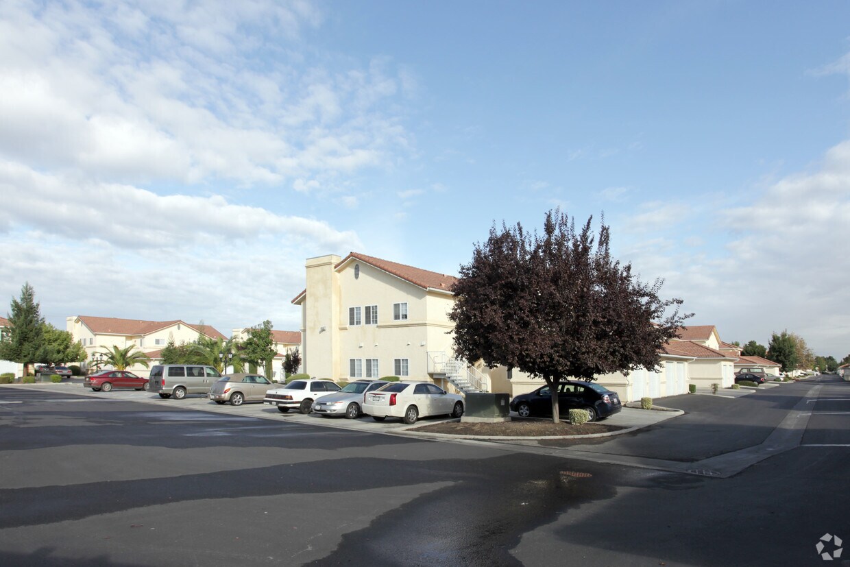 Vista Del Sol Apartments Apartments in Madera, CA