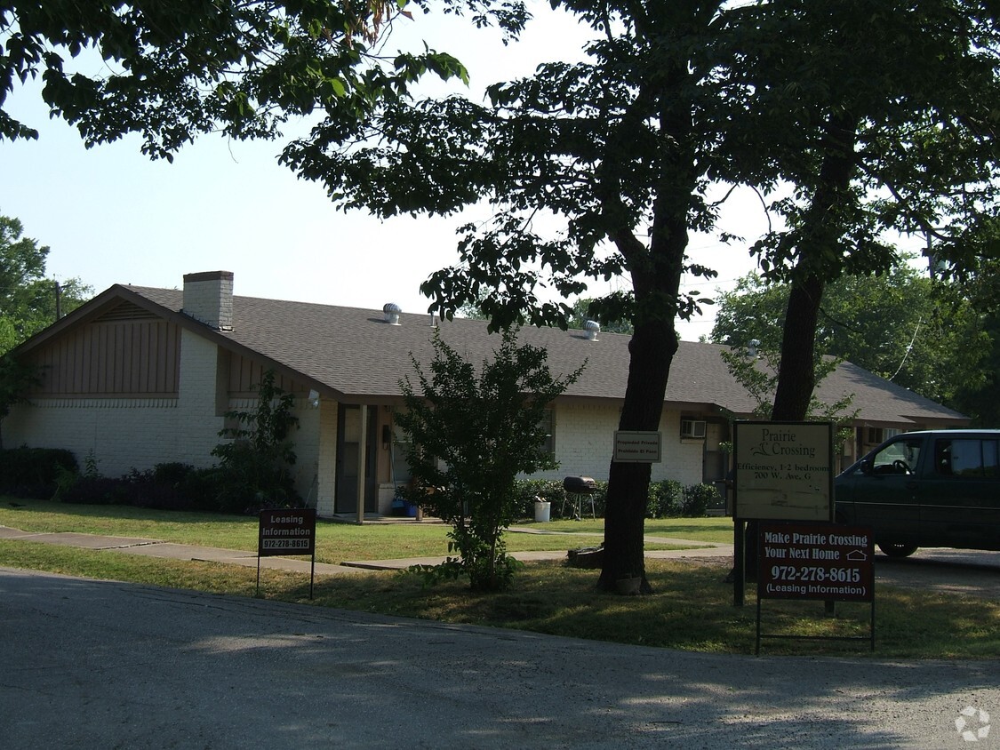 Building Photo - Prairie Crossing Apartments