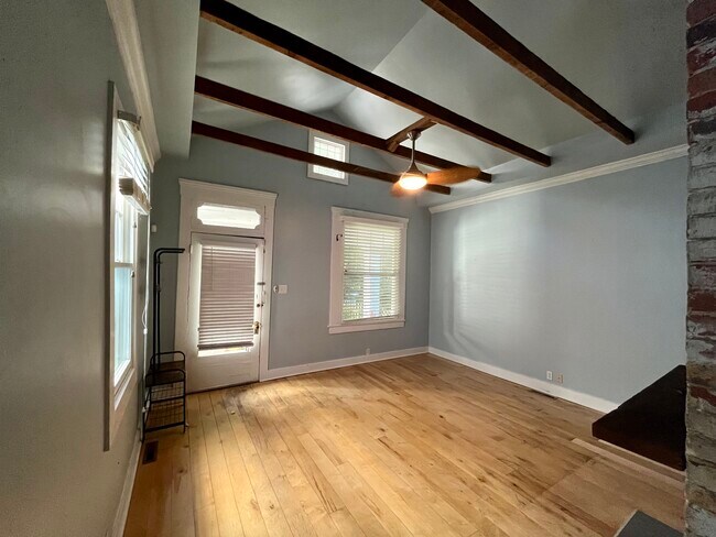 Building Photo - 1435 Christy Ave