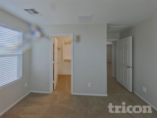 Foto del edificio - 4804 W Leodra Ln