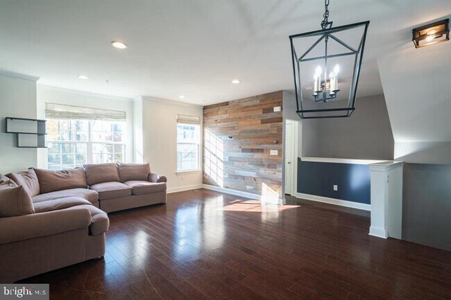 Foto del edificio - 27127 Hickory Ln