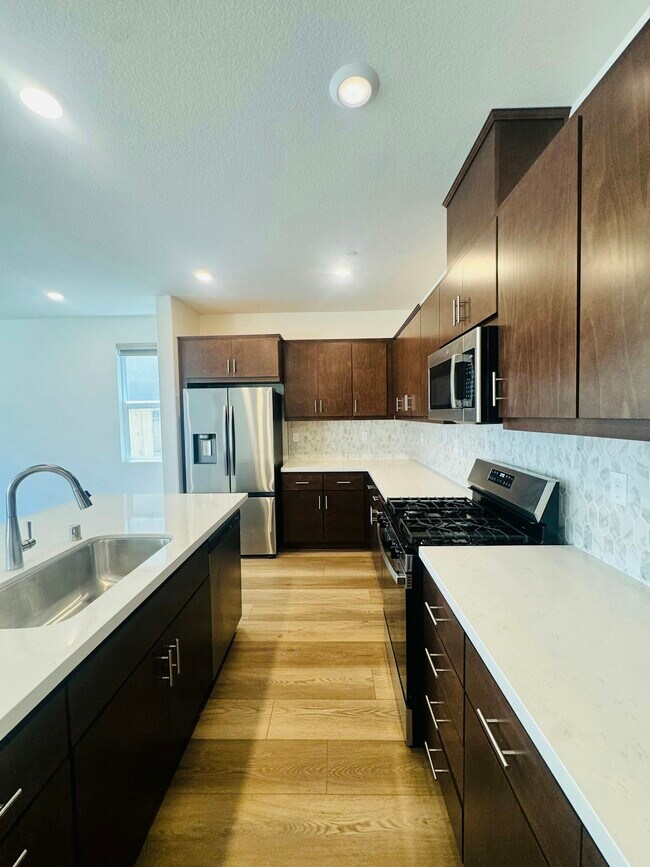 Building Photo - 5421 Knights Valley Ln