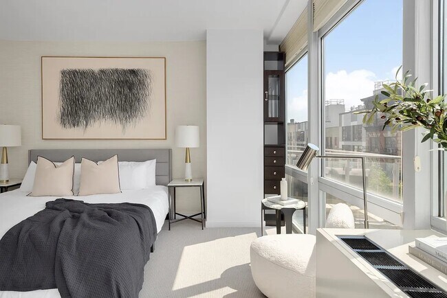 Foto del edificio - 425 E 13th St