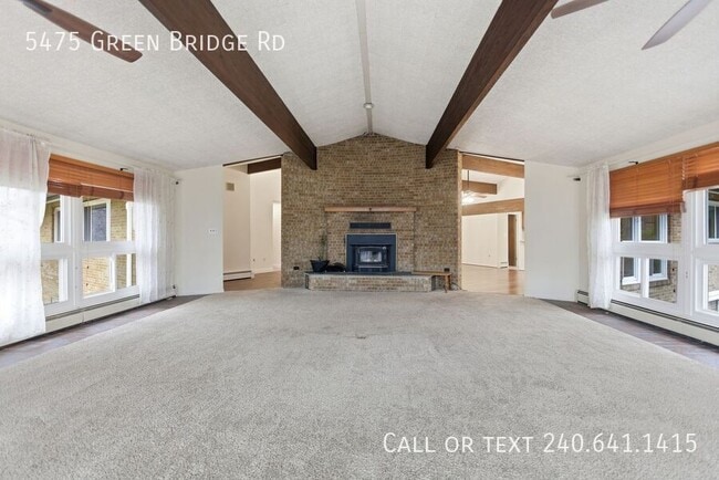 Foto del edificio - 5475 Green Bridge Rd