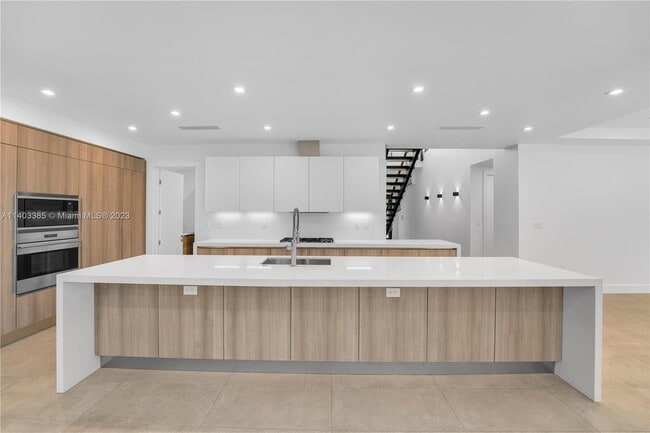 Building Photo - 4530 Alton Rd