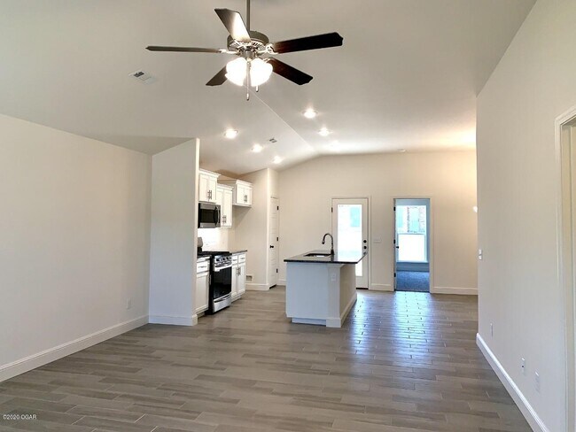 Foto del edificio - 5513 W 34th Pl