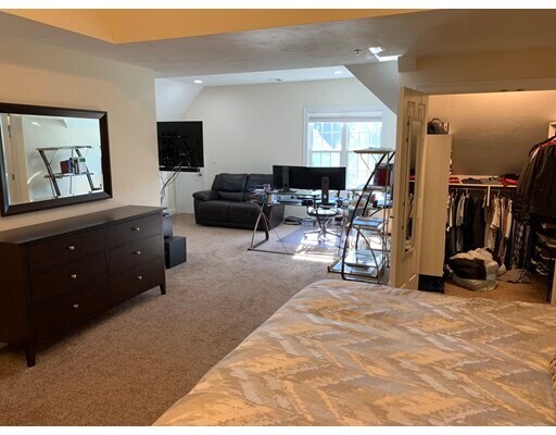 Building Photo - 3 Capone Rd